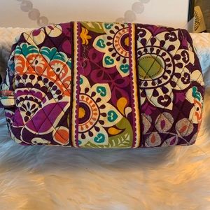 💟 Vera Bradley Toiletry Bag